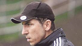 Nicht mehr Trainer des KSV Baunatal: Feras Avakhti trat als Coach der Verbandsliga-Mannschaft zurck. Foto:  Malmus/nh